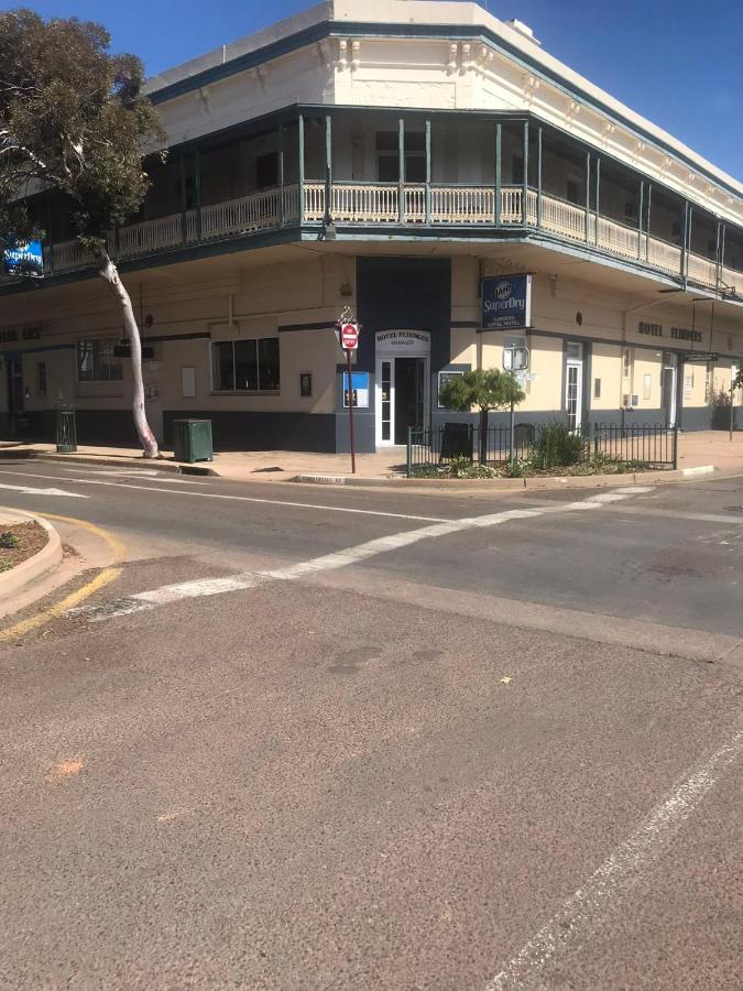 The Flinders Hotel Motel Port Augusta Esterno foto